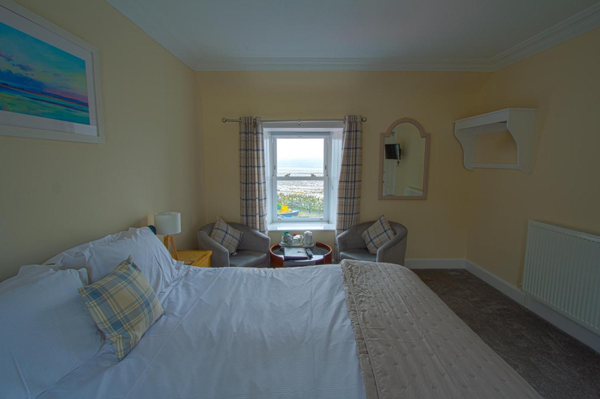The Harbour Inn Garlieston Екстериор снимка